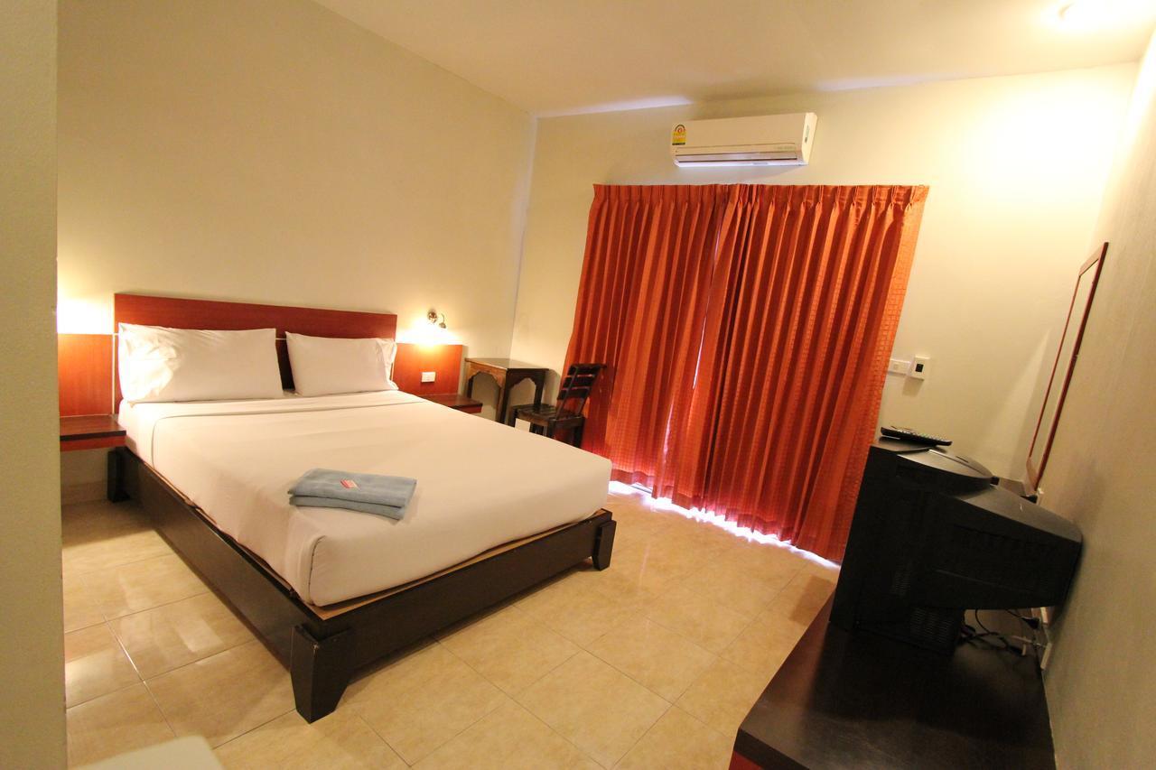 Paradise Ban Nong Pla Lai
